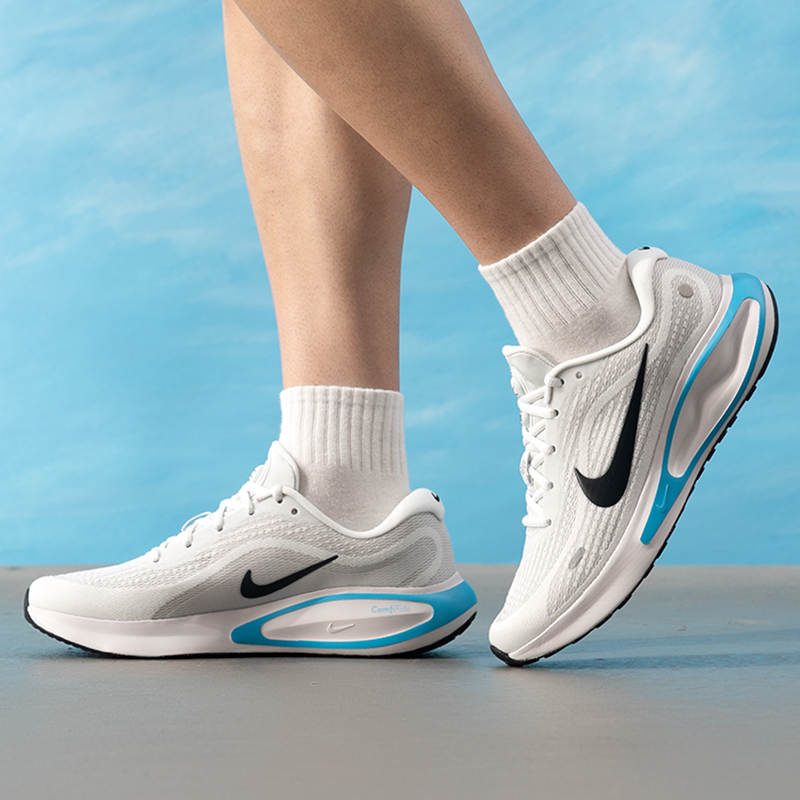 Nike Men's Shoes Original Ligh - Lightweight Road Running Shoes 评论和价格