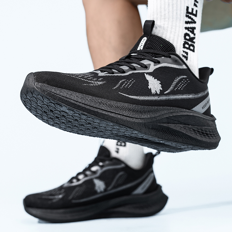 Ultra Light Men Sport Running  - Shock Absorbing Gym Trainers 评论和价格