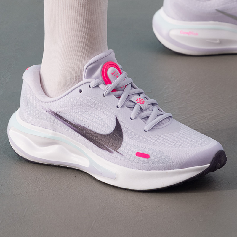 Nike Women's Shoes Original Li - Lightweight Road Running Shoes 评论和价格
