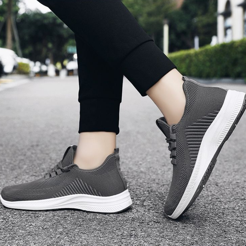 2026 Summer Men's Breathable A - Breathable Mesh Athletic Shoes 评论和价格